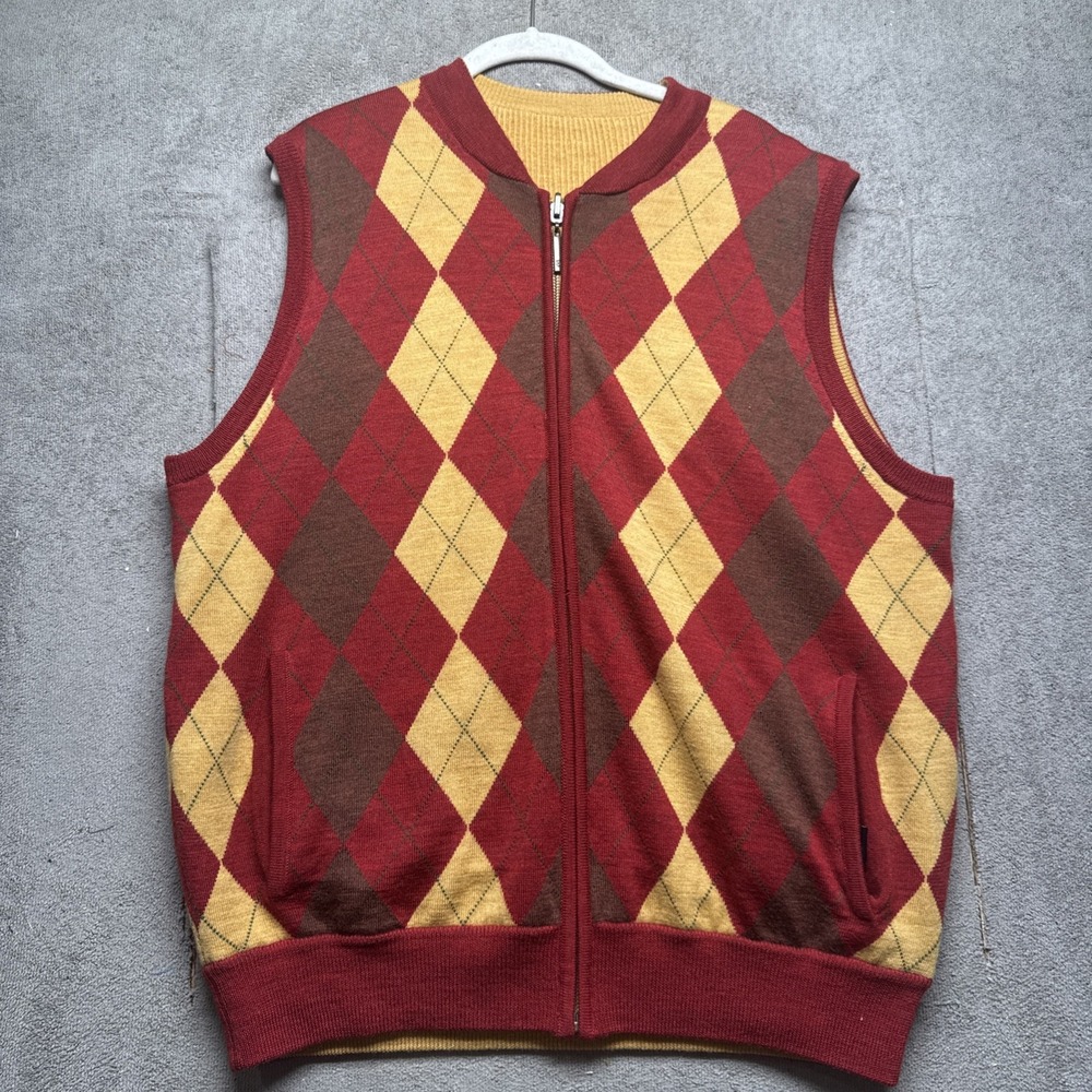 Mens Full Zip Reversible Sweater Vest Extra Fine Merino Wool Red Knit Classic